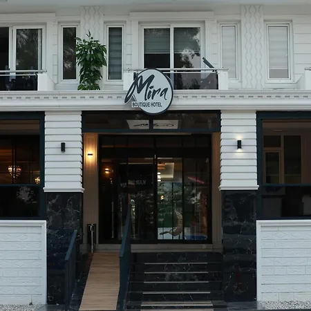 Hotel Mira